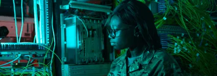 Quanto ganha um profissional especialista em gestão de redes informáticas?